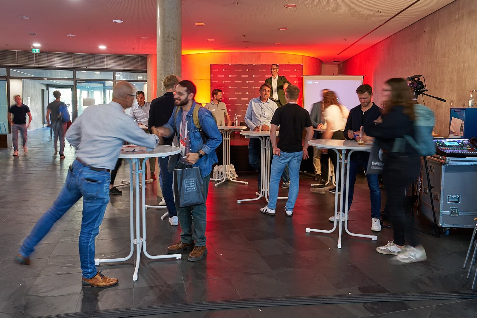 (c) 2025 Julia Bergmeister